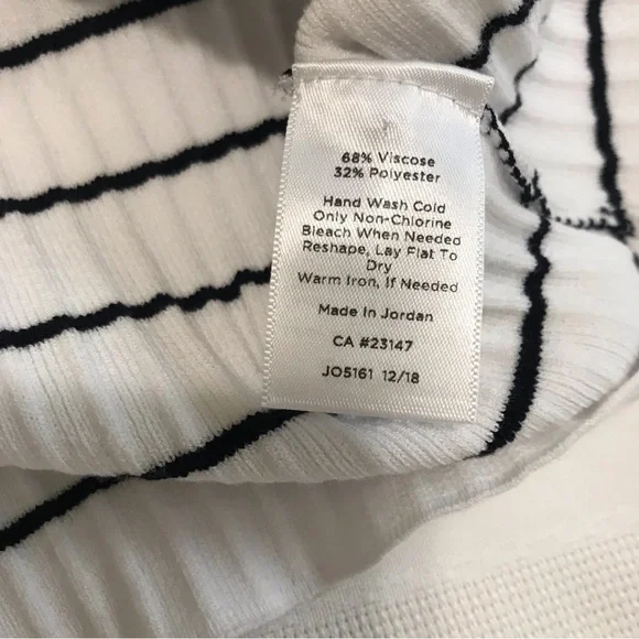 Talbots White Black Stripe Sleeveless Ribbed Mock Neck Sweater SP - Picture 9 of 14